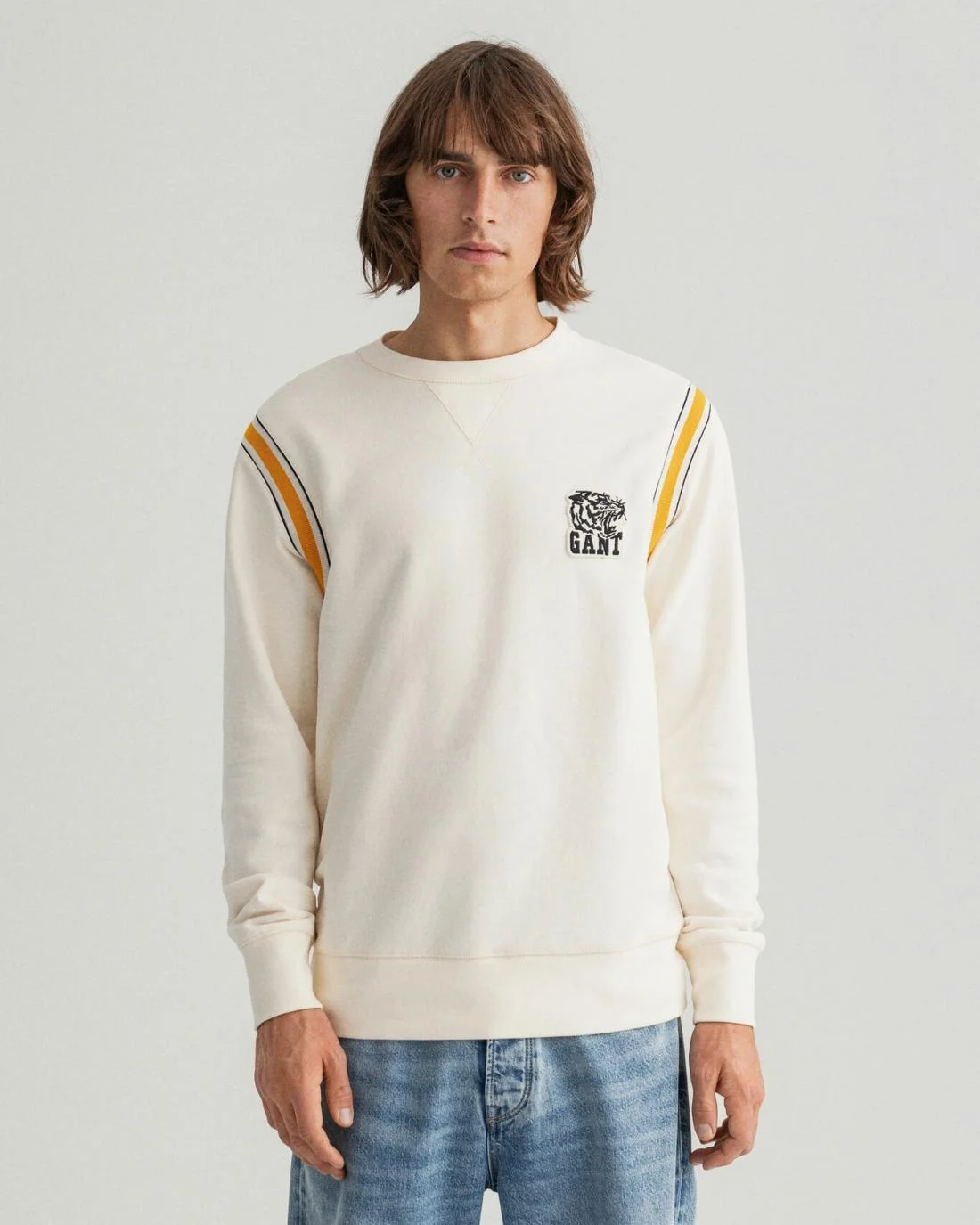 Hoodies And Sweats | Mens GANT Tiger Badge Crew Neck Sweatshirt Cream