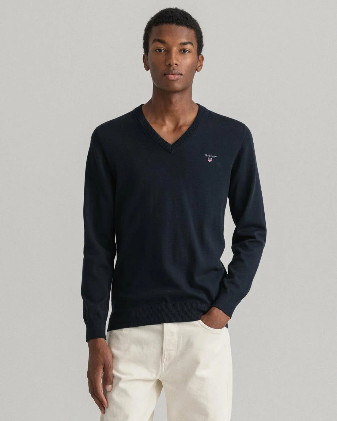 Knitwear | Mens GANT Classic Cotton V-Neck Sweater Evening Blue