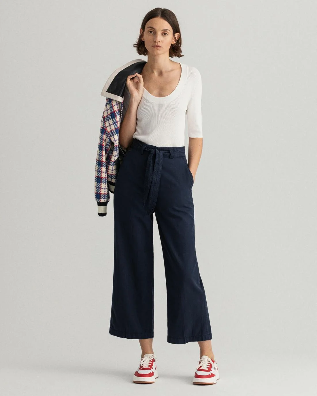 Trousers | Womens GANT Tie Belt Fluid Cropped Pants Evening Blue