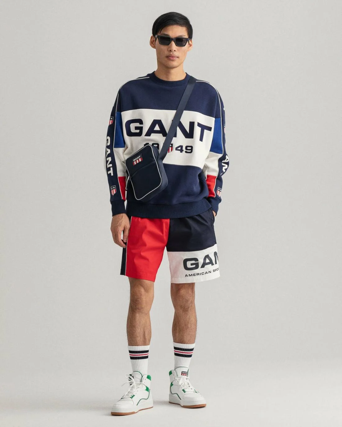 Shorts | Mens GANT Blocked Retro Shield Shorts Bright Red