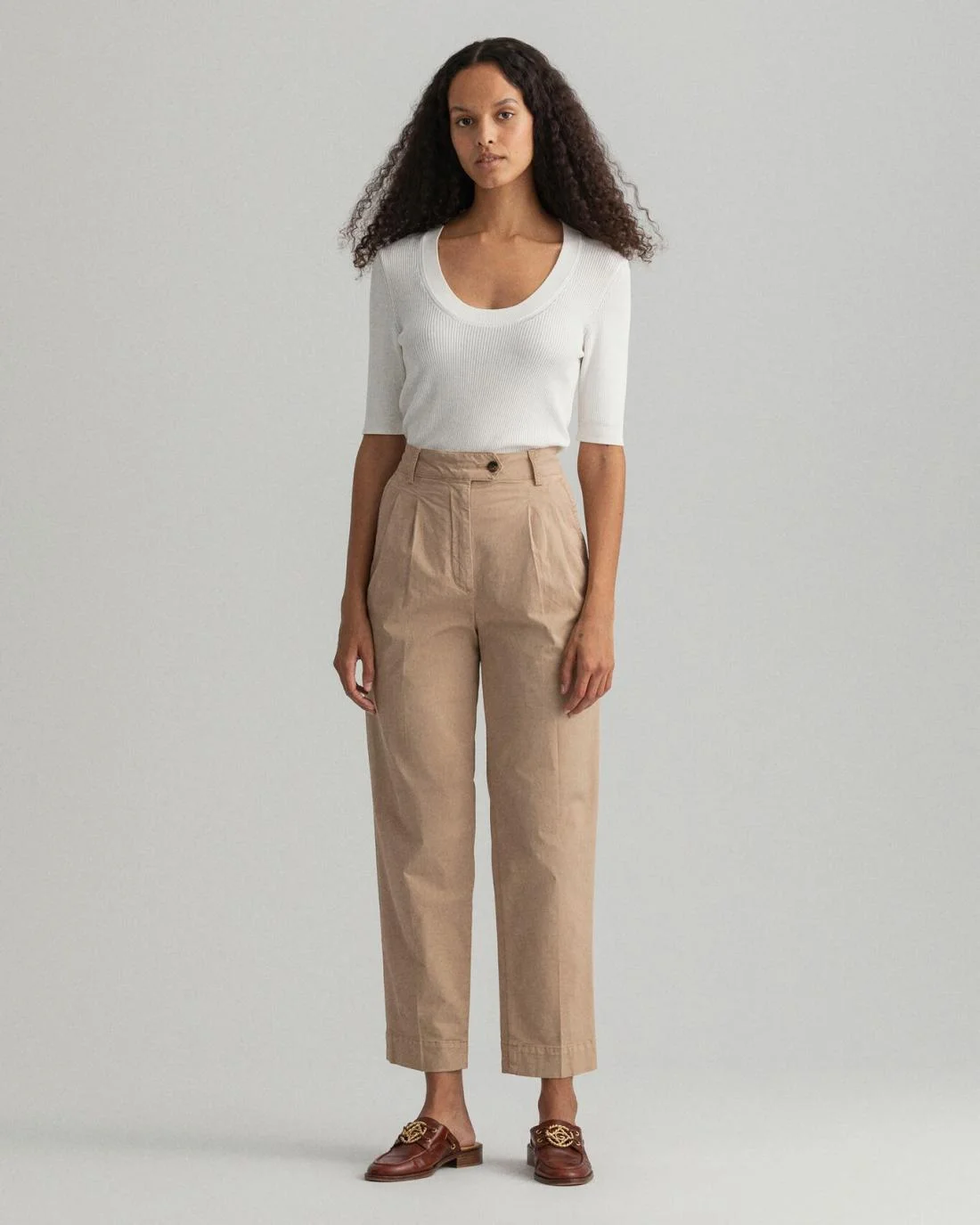 Trousers | Womens GANT High-Waisted Pleated Cotton Chinos Dry Sand