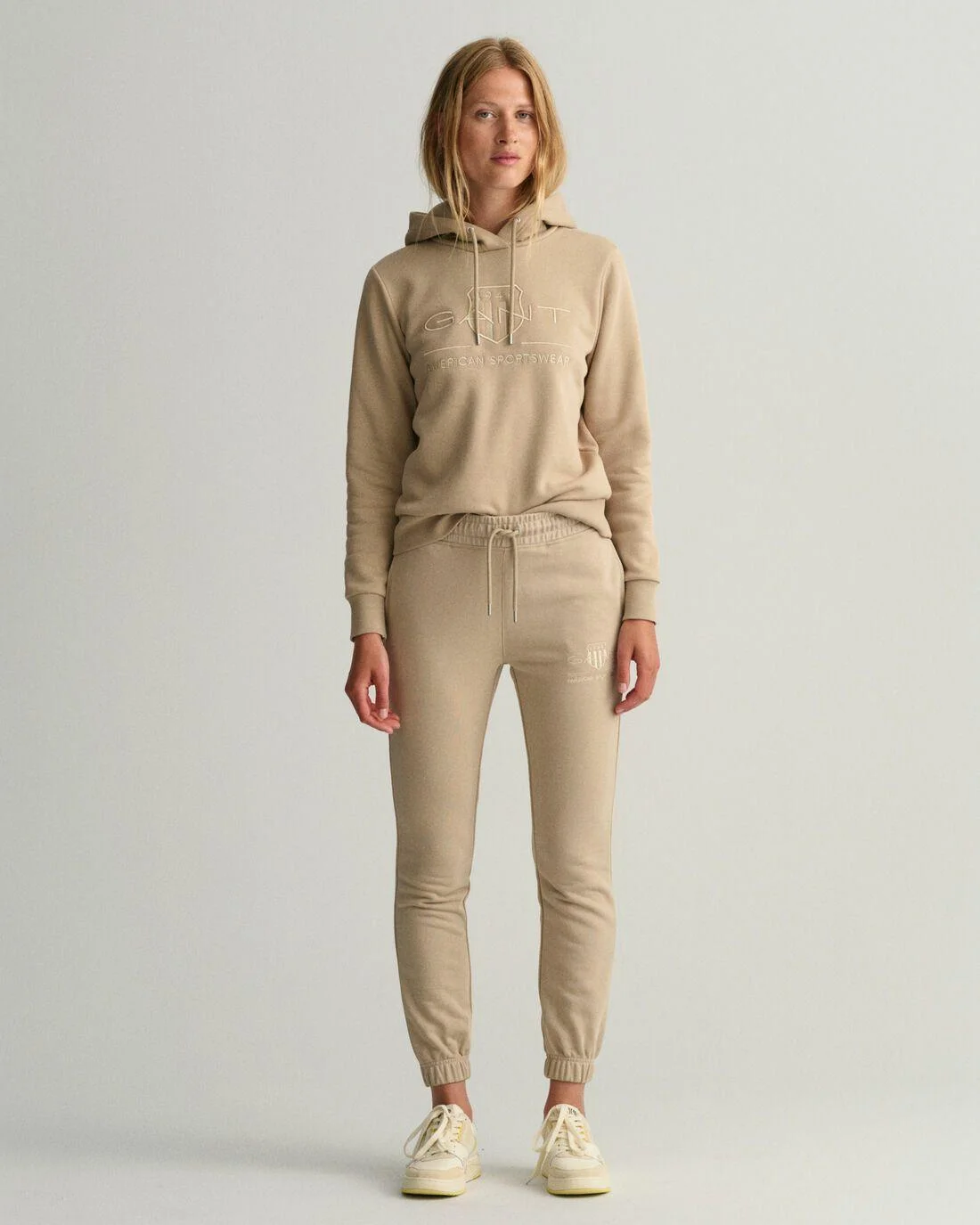 Trousers | Womens GANT Tonal Archive Shield Sweatpants Concrete Beige